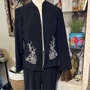 R&M Richards Black Embroidered Blazer with Mandarin Collar vintage